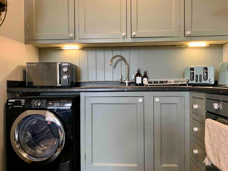 The Nest, Central Ludlow One Bed Apartment Екстер'єр фото