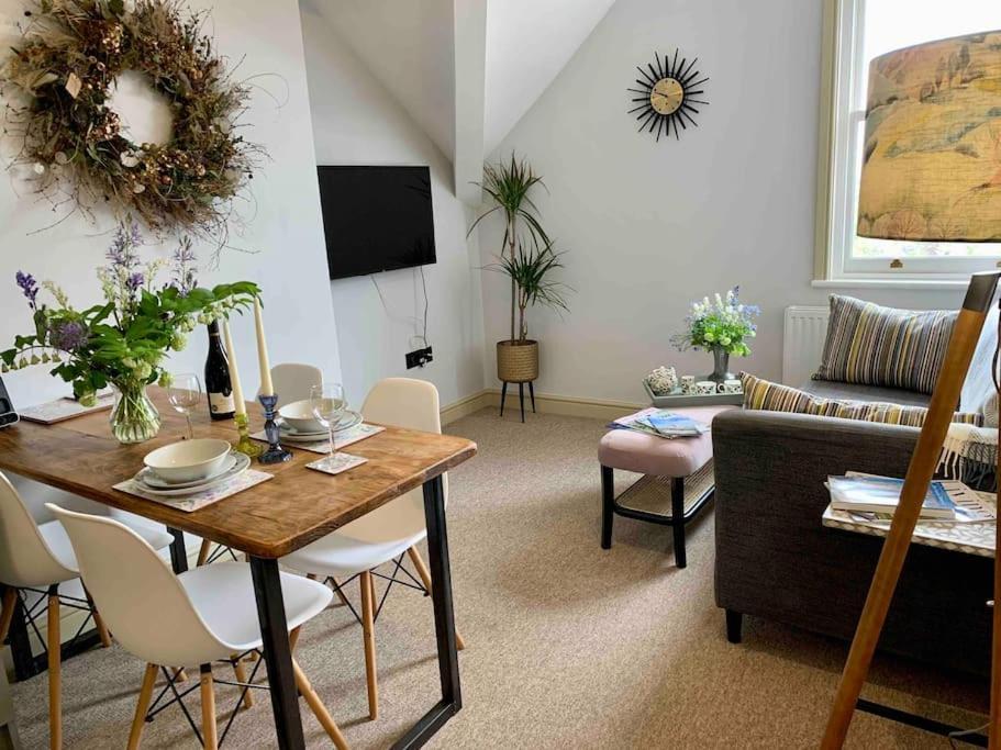The Nest, Central Ludlow One Bed Apartment Екстер'єр фото