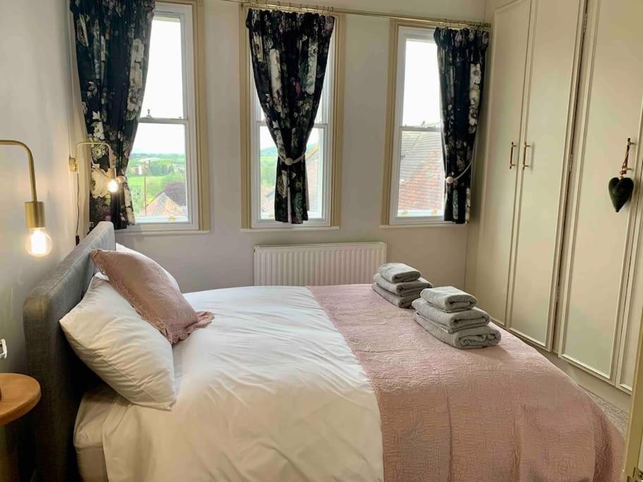 The Nest, Central Ludlow One Bed Apartment Екстер'єр фото